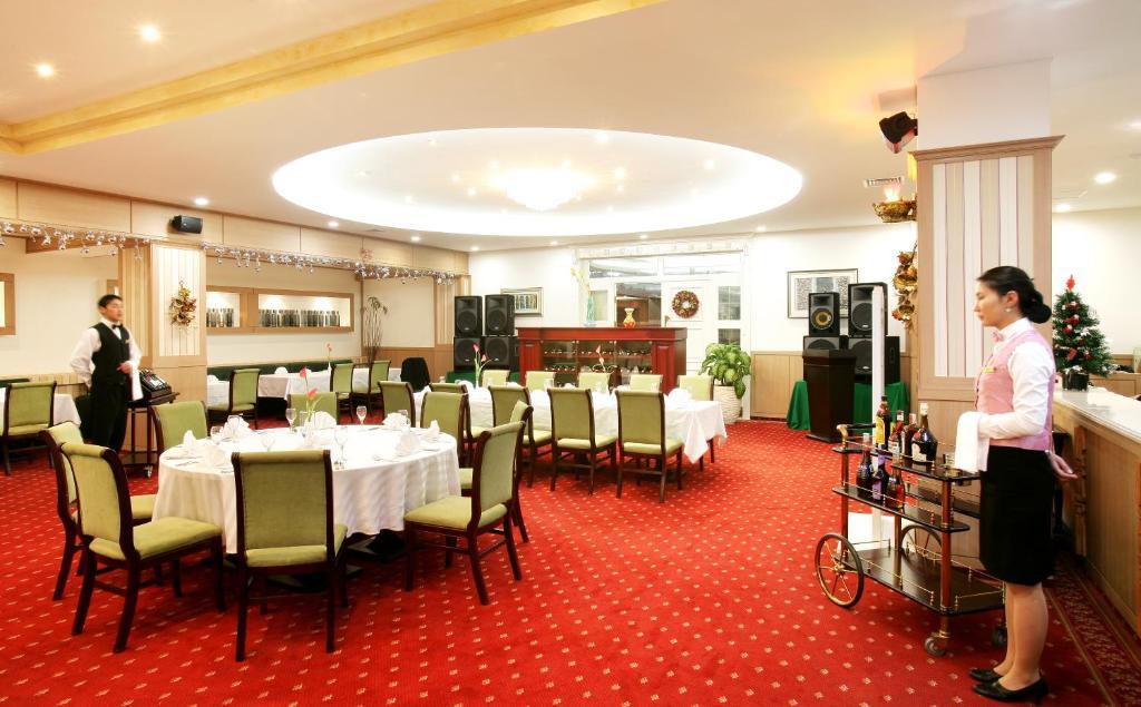 Sunjin Grand Hotel 乌兰巴托 外观 照片
